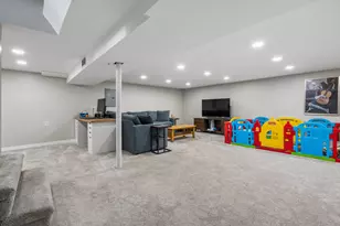 1407 Heidorn Ave, Westchester, IL 60154 - Photo 17