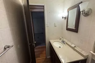 112 E 6th St, Staunton, IL 62088 - Photo 13