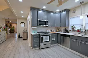 7201 S Wood St, Chicago, IL 60636 - Photo 9