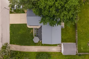 403 E Pease St, Heyworth, IL 61745 - Photo 43