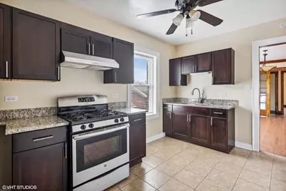 1522 N Austin Boulevard #2, Oak Park, IL 60302 - Photo 9