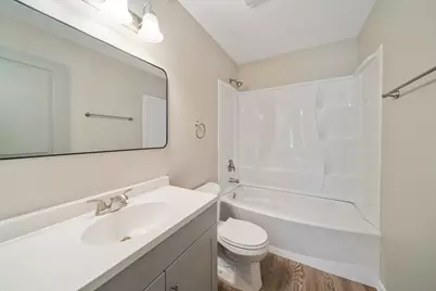 5 S Virginia Road #8, Crystal Lake, IL 60014 - Photo 11