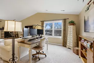 329 Everett Ave, Crystal Lake, IL 60014 - Photo 11