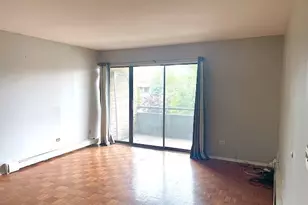 1912 Prairie Square, Schaumburg, IL 60173 - Photo 9