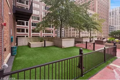 212 W Washington Street #1505, Chicago, IL 60606 - Photo 31