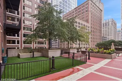 212 W Washington Street #1505, Chicago, IL 60606 - Photo 33