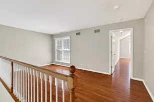 545 Harlowe Ln, Naperville, IL 60565 - Photo 23