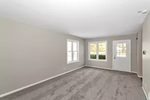 708 Michigan Ave Ave, South Elgin, IL 60177 - Photo 7
