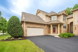 41 Spyglass Cir, Palos Heights, IL 60463 - Photo 1