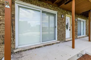 9761 Ravinia Ln, Orland Park, IL 60462 - Photo 7