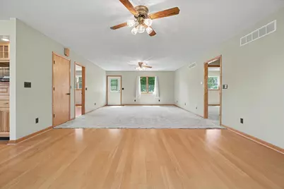 [Address not provided], Gibson City, IL 60936 - Photo 13