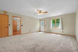 [Address not provided], Gibson City, IL 60936 - Photo 7