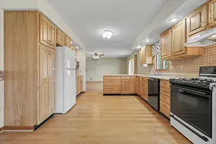 [Address not provided], Gibson City, IL 60936 - Photo 17