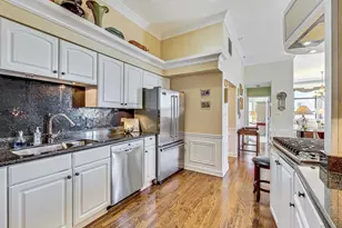 1016 W Madison St, Chicago, IL 60607 - Photo 25