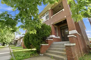 6734 S Maplewood Ave, Chicago, IL 60629 - Photo 3