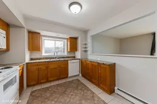 829 S Dwyer Ave, Arlington Heights, IL 60005 - Photo 5