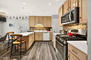 4609 Birchwood Ave, Skokie, IL 60076 - Photo 13