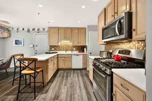 4609 Birchwood Ave, Skokie, IL 60076 - Photo 11