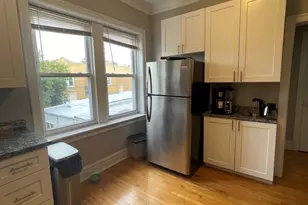 2910 N Albany Ave, Chicago, IL 60618 - Photo 5