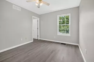26 Bandecon Way, Bloomington, IL 61704 - Photo 37