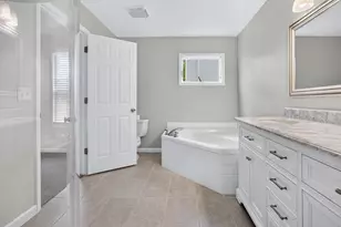 26 Bandecon Way, Bloomington, IL 61704 - Photo 25
