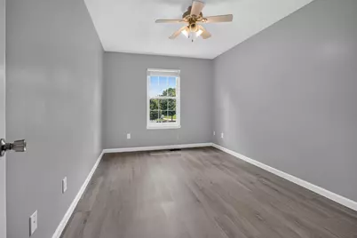 26 Bandecon Way, Bloomington, IL 61704 - Photo 33