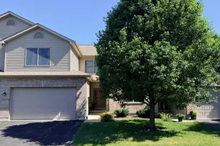 1354 Ridge Dr, Sycamore, IL 60178 - Photo 1