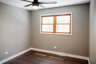 4344 W Linecrest Dr, Alsip, IL 60803 - Photo 7