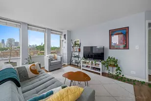444 W Fullerton Pkwy, Chicago, IL 60614 - Photo 3
