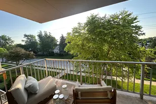 110 W Butterfield Rd, Elmhurst, IL 60126 - Photo 21