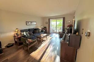 110 W Butterfield Rd, Elmhurst, IL 60126 - Photo 3