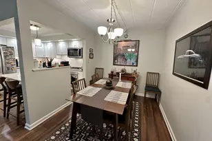110 W Butterfield Rd, Elmhurst, IL 60126 - Photo 9