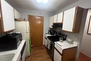 501 Leah Ln, Woodstock, IL 60098 - Photo 9