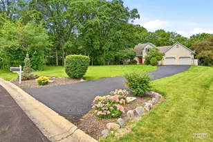 71 Long Grove Rd, Yorkville, IL 60560 - Photo 9
