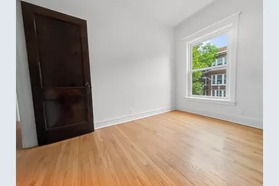 1302 W Rosemont Avenue #2, Chicago, IL 60660 - Photo 15