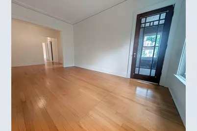 1302 W Rosemont Avenue #2, Chicago, IL 60660 - Photo 3