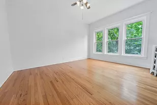 1302 W Rosemont Ave, Chicago, IL 60660 - Photo 21