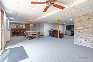 913 Cherokee Ct, Lake Villa, IL 60046 - Photo 29
