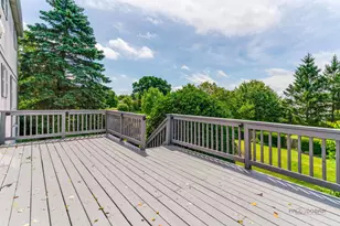 913 Cherokee Ct, Lake Villa, IL 60046 - Photo 33