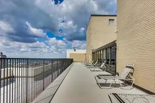 2800 N Lake Shore Dr, Chicago, IL 60657 - Photo 19
