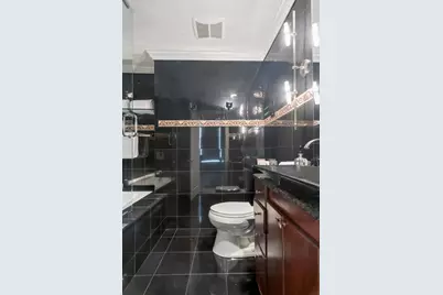 550 W Surf Street #609, Chicago, IL 60657 - Photo 13
