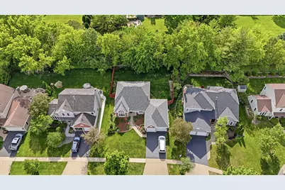 4310 Forest Glen Drive, Hoffman Estates, IL 60192 - Photo 31
