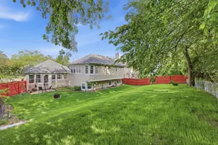 4310 Forest Glen Dr, Hoffman Estates, IL 60192 - Photo 27