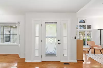 4310 Forest Glen Drive, Hoffman Estates, IL 60192 - Photo 3