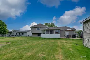922 Capistrano Terrace, Bartlett, IL 60103 - Photo 23