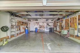 2886 Edgewater Dr, Elgin, IL 60124 - Photo 27