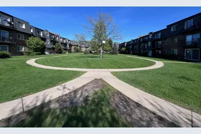 9409 Bay Colony Drive #1E, Des Plaines, IL 60016 - Photo 19