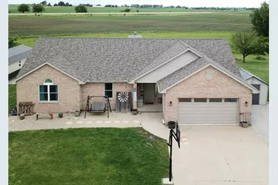 214 W 2nd Street W, Odell, IL 60460 - Photo 1