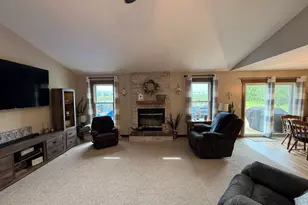 214 W 2nd Street W, Odell, IL 60460 - Photo 5