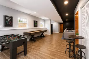 7042 W Berwyn Ave, Chicago, IL 60656 - Photo 53